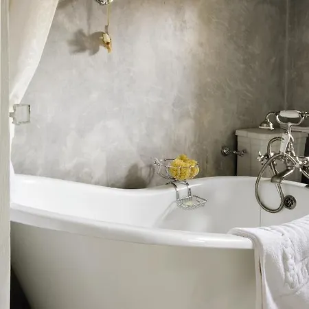 White By Mmega * Firenze