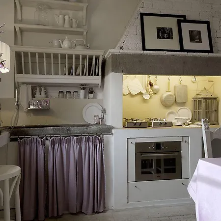 Apartment White By Mmega