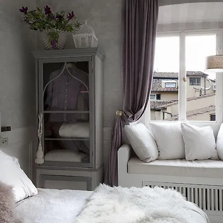 Apartment White By Mmega *