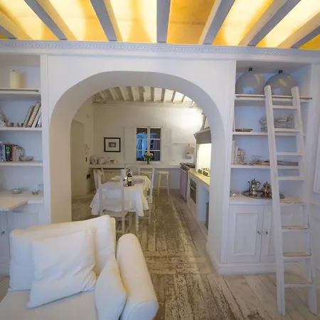 Apartment White By Mmega *